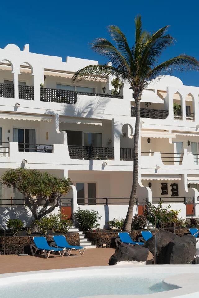 Magnifico Alojamiento Con Vistas Al Oceano Costa Teguise Exteriör bild