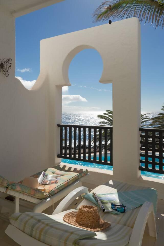 Magnifico Alojamiento Con Vistas Al Oceano Costa Teguise Exteriör bild